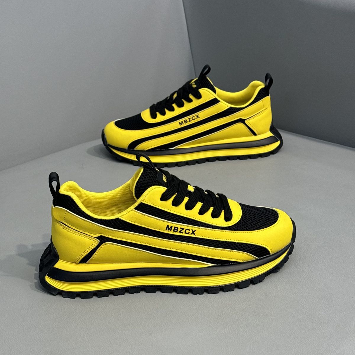 Streetwear Brand Luxury - Męskie sportowe buty do biegania z