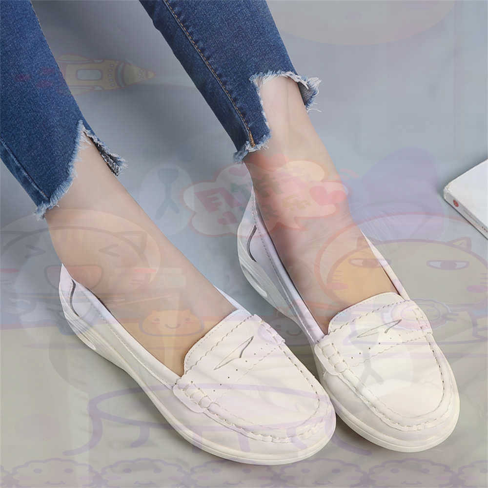Streetwear Brand In Vietnam - Miękkie wsuwane buty damskie w dużych